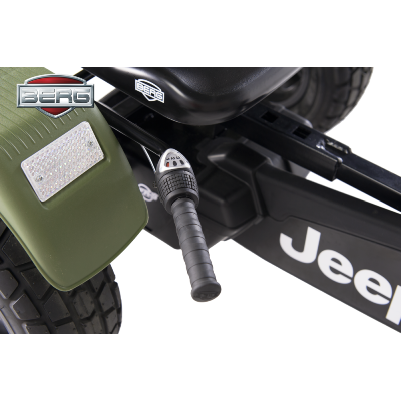 Jeep® Revolution BFR polkuauto, vihreä