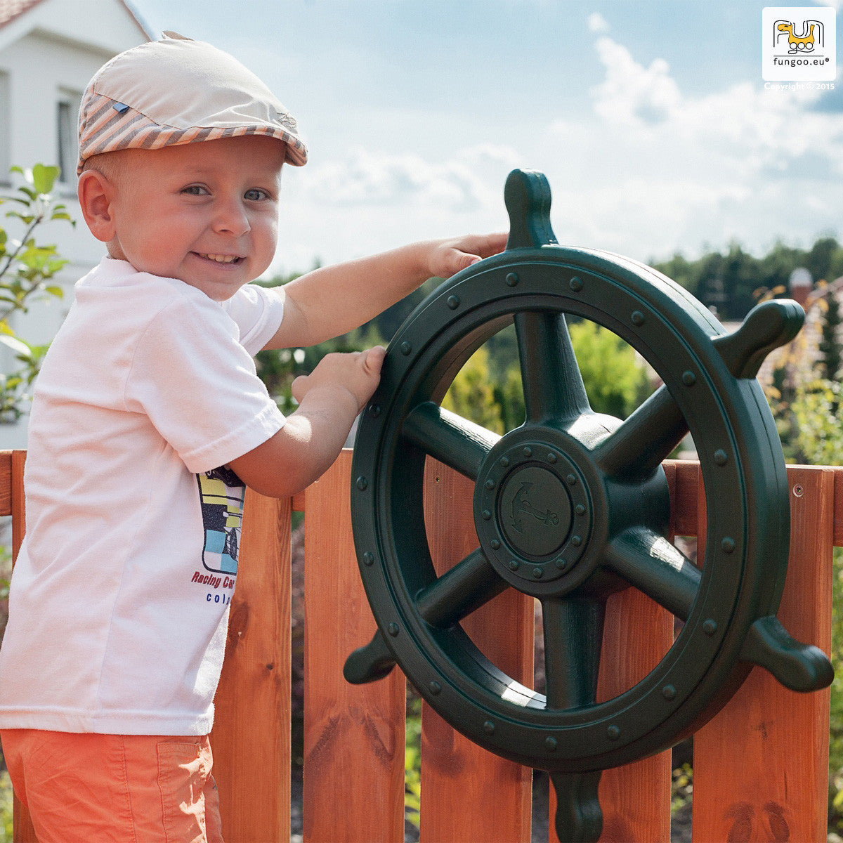 Fungoo MySpaceXL leikkimökki liukumäellä