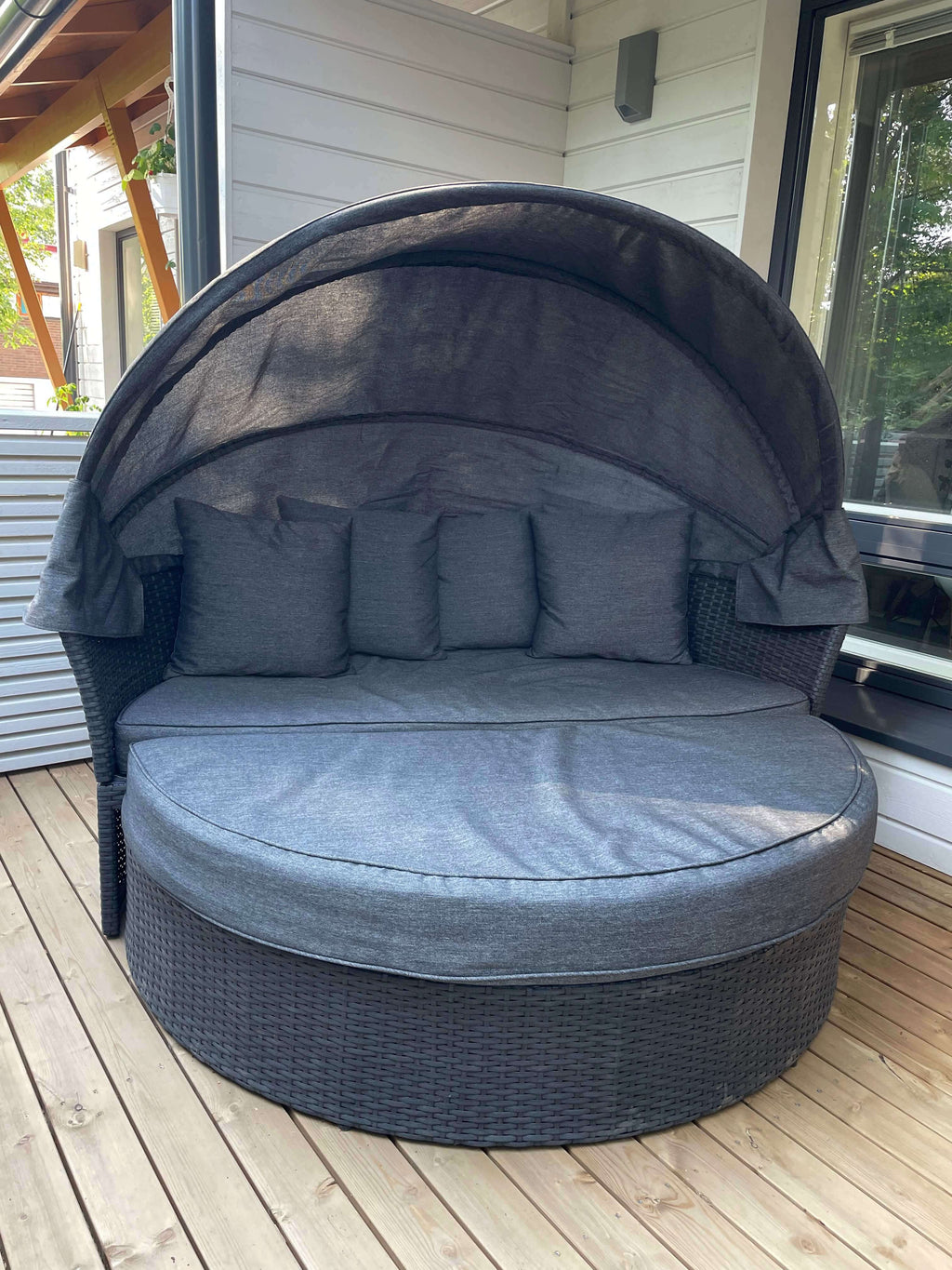 POHJOLA GARDEN Polyrottinki Aurinkovuode/Aurinkosänky/Aurinkopesä 165 cm, Paksu pehmuste, Katoksella Musta