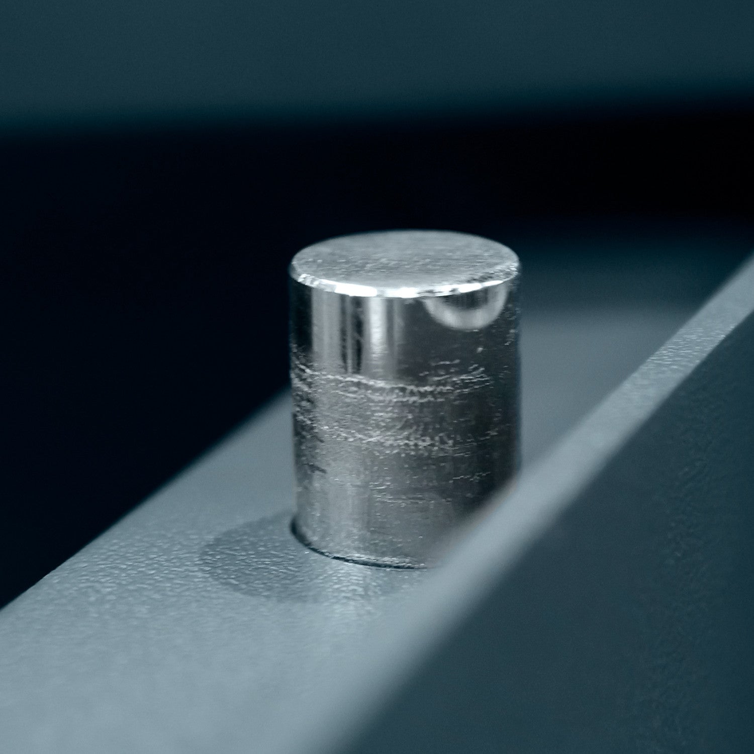 POHJOLAN URHEILUTARVIKE Asekaappi 7 Aseelle EN 14450, 159x41x50cm, Harmaa