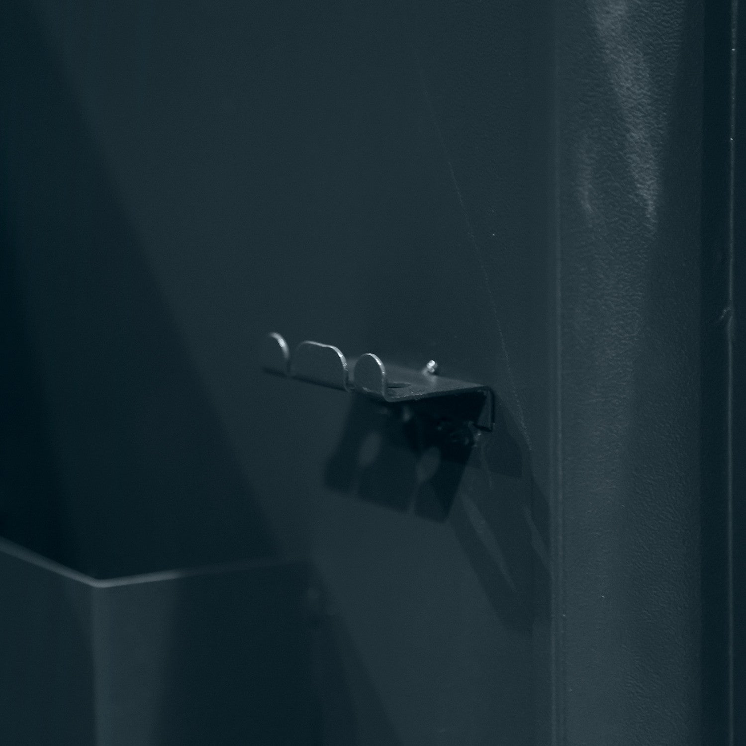 POHJOLAN URHEILUTARVIKE Asekaappi 7 Aseelle EN 14450, 159x41x50cm, Harmaa