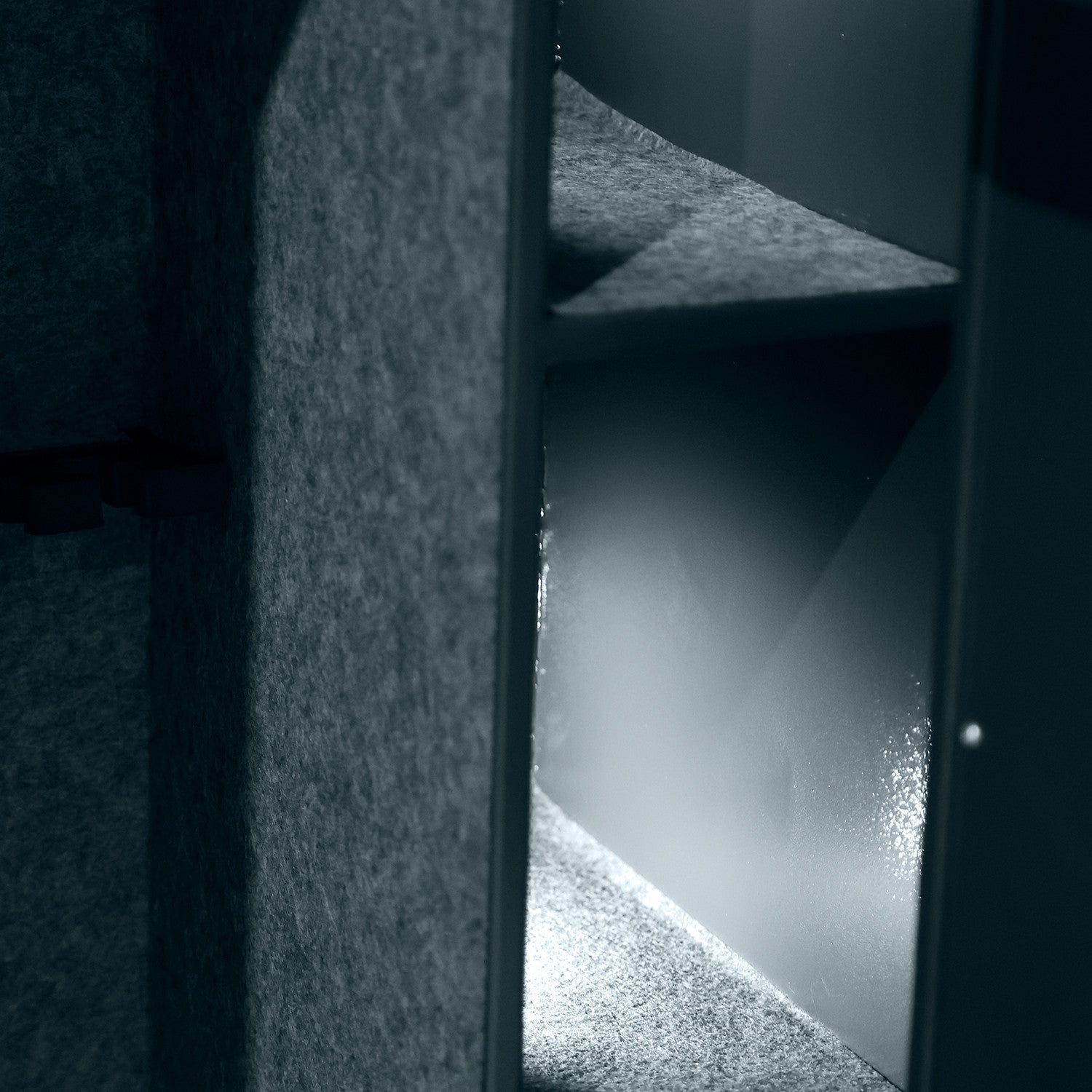 POHJOLAN URHEILUTARVIKE Asekaappi 7+3 Aseelle EN 14450, 159x60x50cm, Harmaa