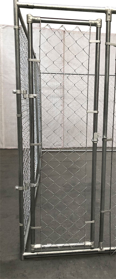 Koiratarha 396 x 396 x 182 cm – galvanoitu teräs, lukittava ovi, 60 x 60 mm verkko