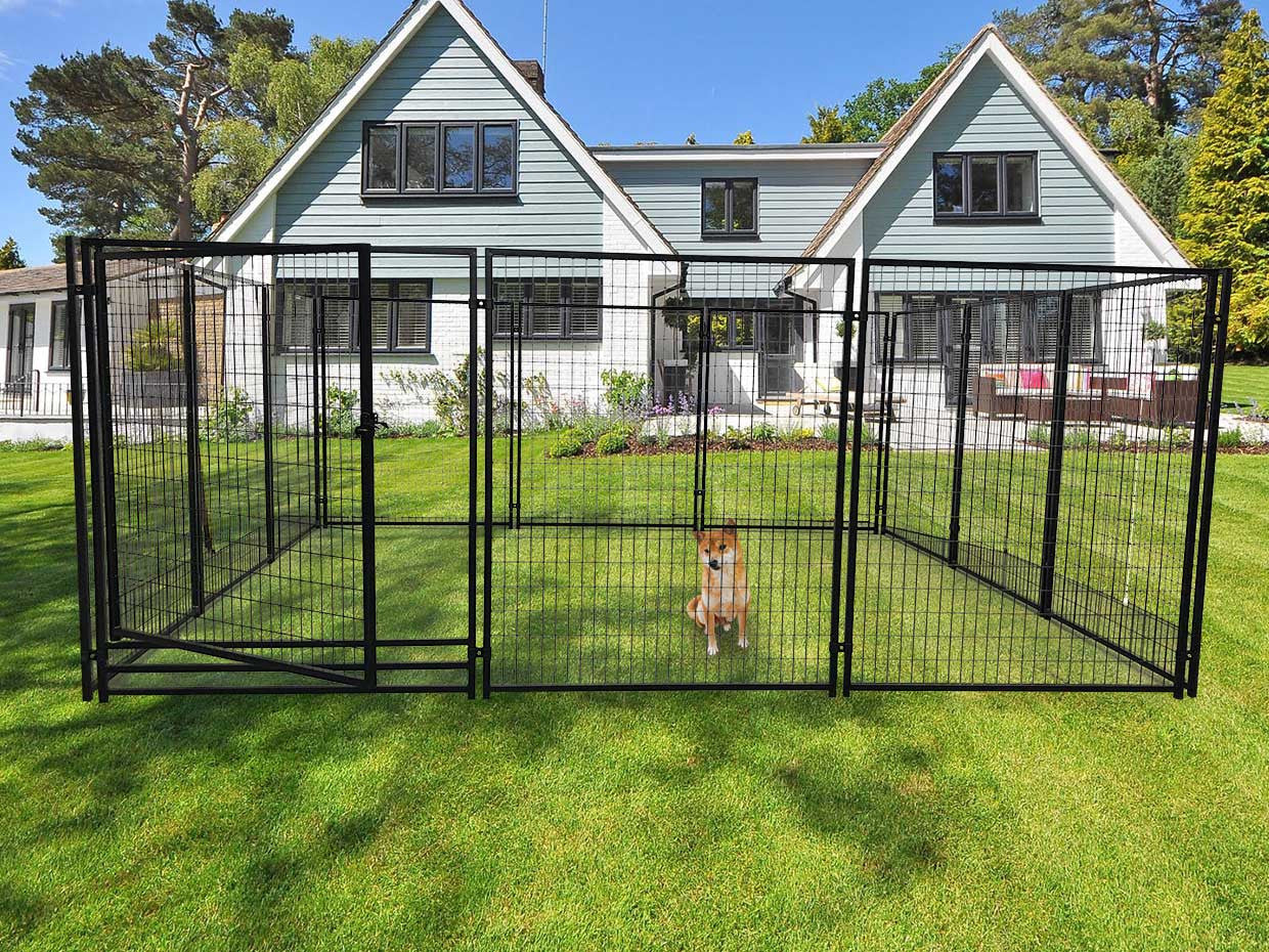 POHJOLAN LEMMIKKITARVIKE Koiratarha / Koira-Aitaus Elementti 4,5 x 4,5 x 1,82m / 20m2 Musta