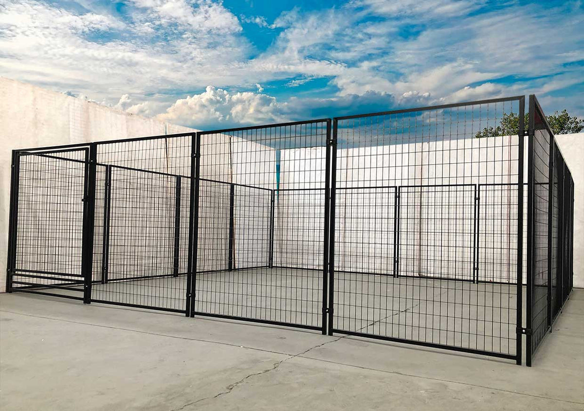 Hundkoja 36 m² – 6 x 6 x 1,82 m, galvaniserat stål, svart