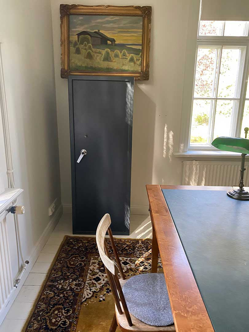 POHJOLAN URHEILUTARVIKE Asekaappi 7+3 Aseelle EN 14450, 159x60x50cm, Harmaa