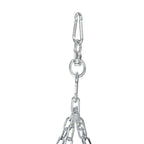 Nyrkkeilysäkki hanskoilla