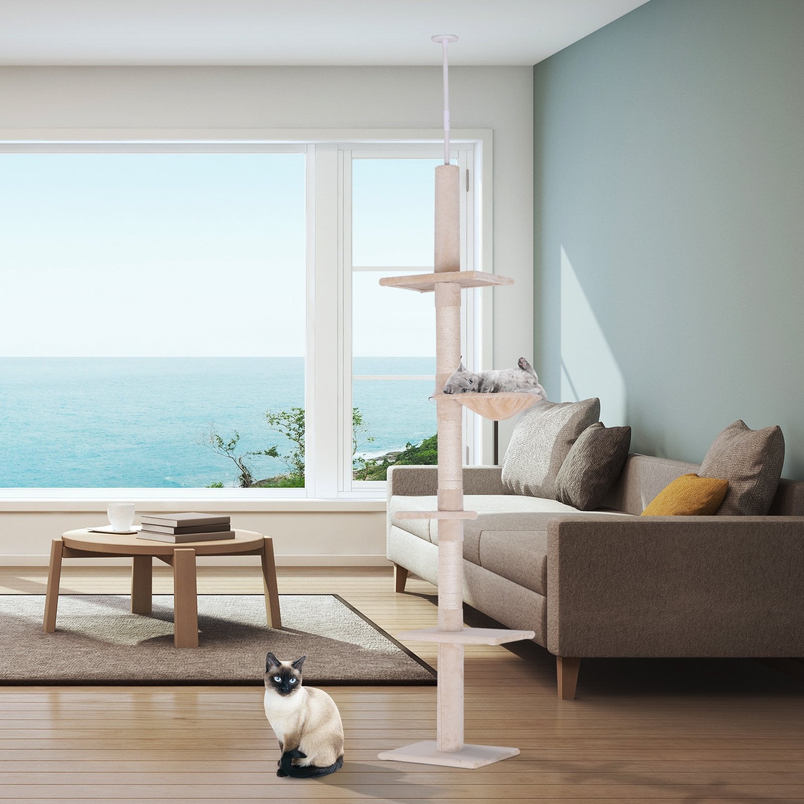 Beige raapimispylväs