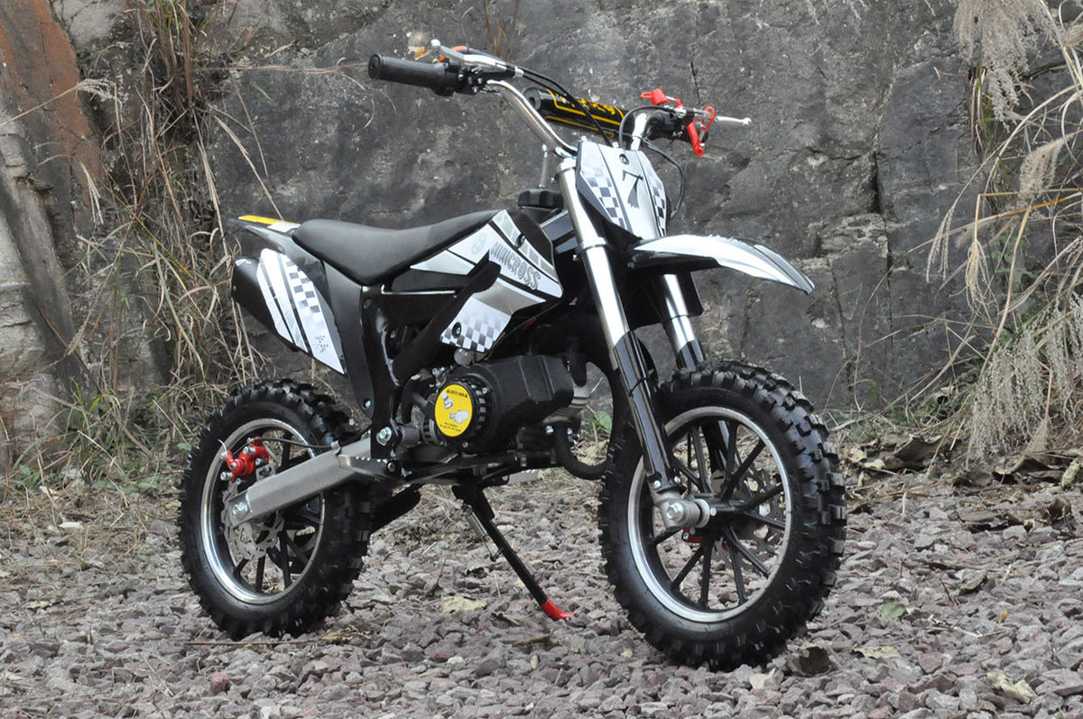 Minikrossi 49cc – 2,5 kW, automaattivaihteisto, levyjarrut