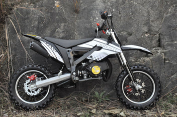 Minikrossi 49cc – 2,5 kW, automaattivaihteisto, levyjarrut