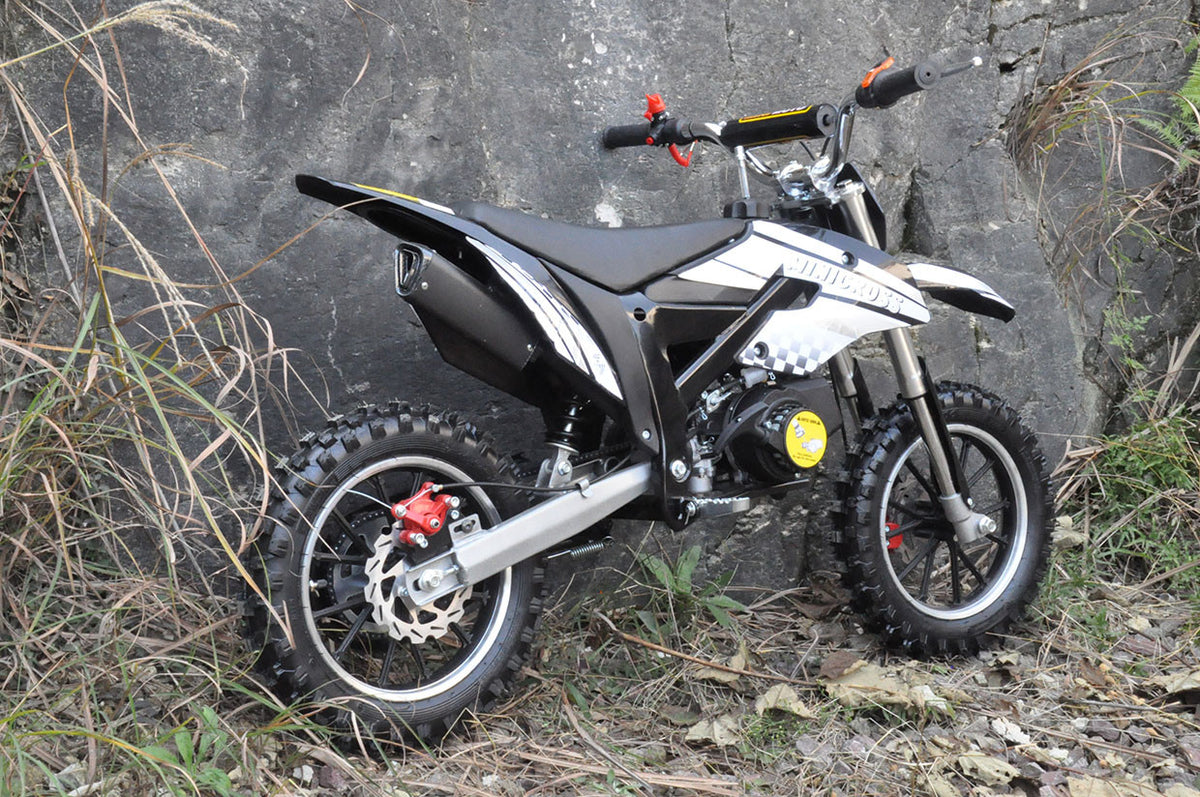 Minikrossi 49cc – 2,5 kW, automaattivaihteisto, levyjarrut