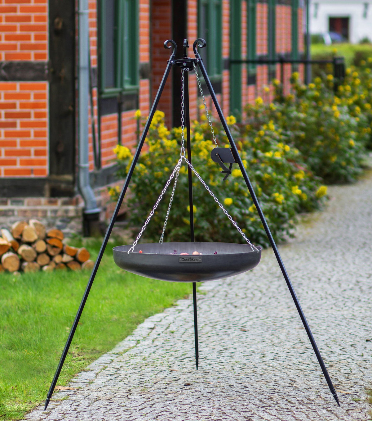 180 cm stålgrillgaller med vinsch + wokpanna, 2 olika storlekar
