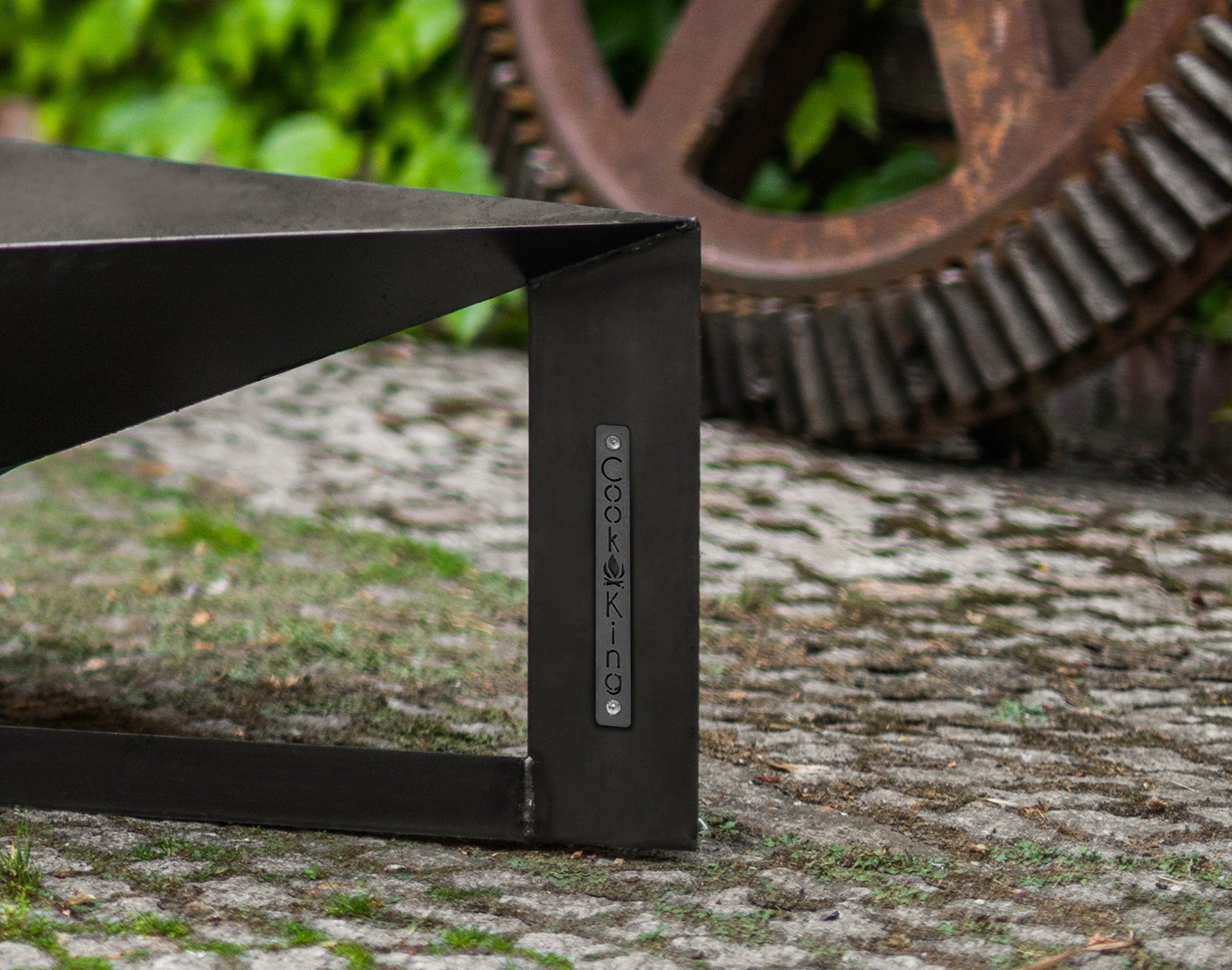 CUBA ulkotulisija musta teräs, 70 x 70 cm