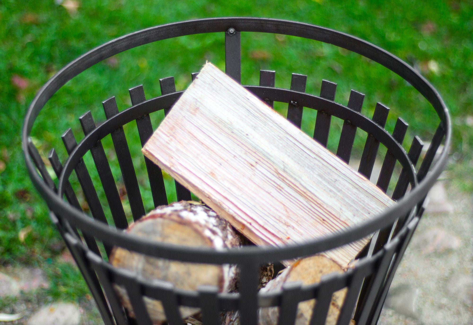 FLAME tulikori musta teräs, 45 x 76 cm