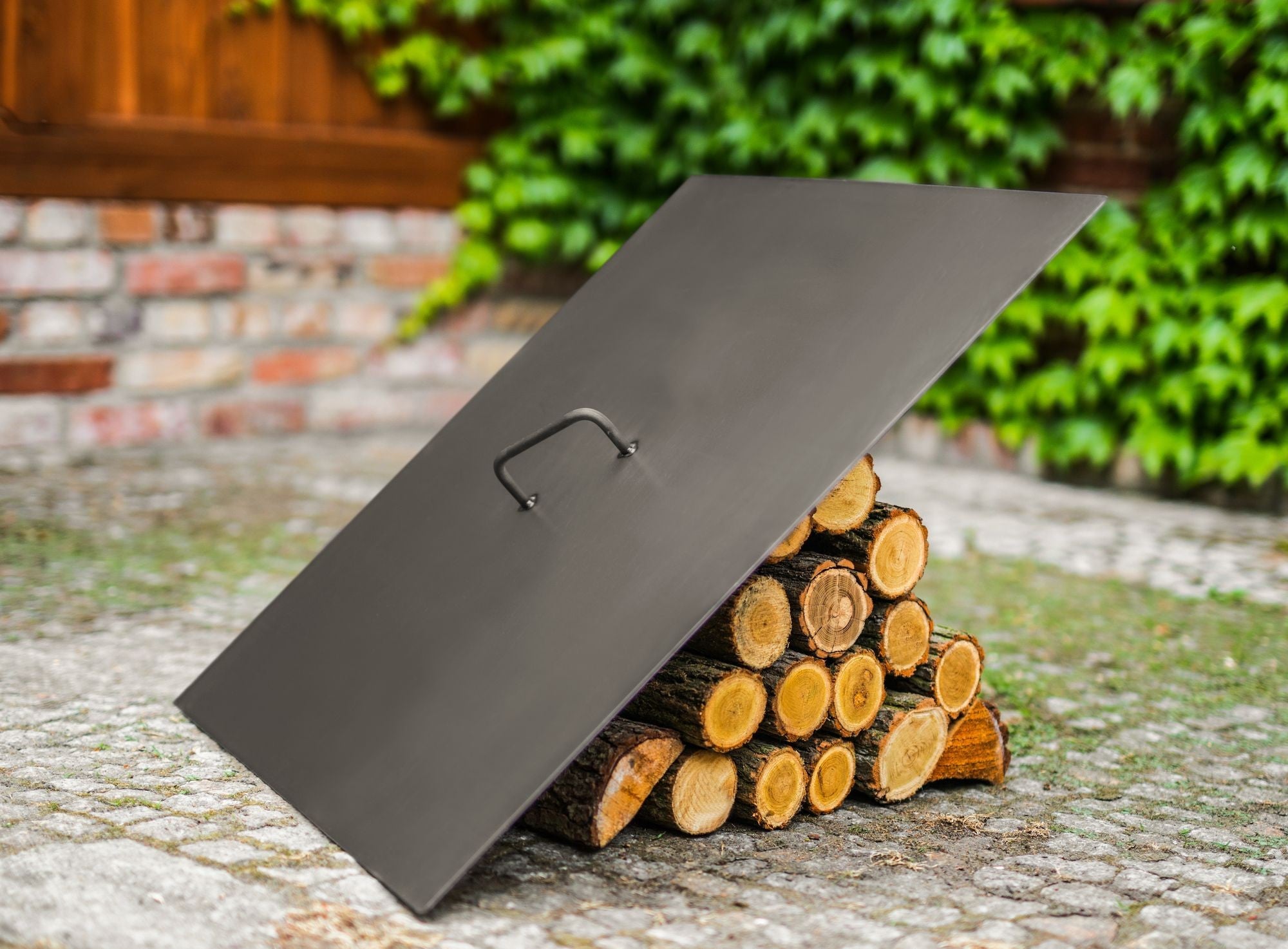 Teräksinen Ulkotulisijan kansi 71,5 cm