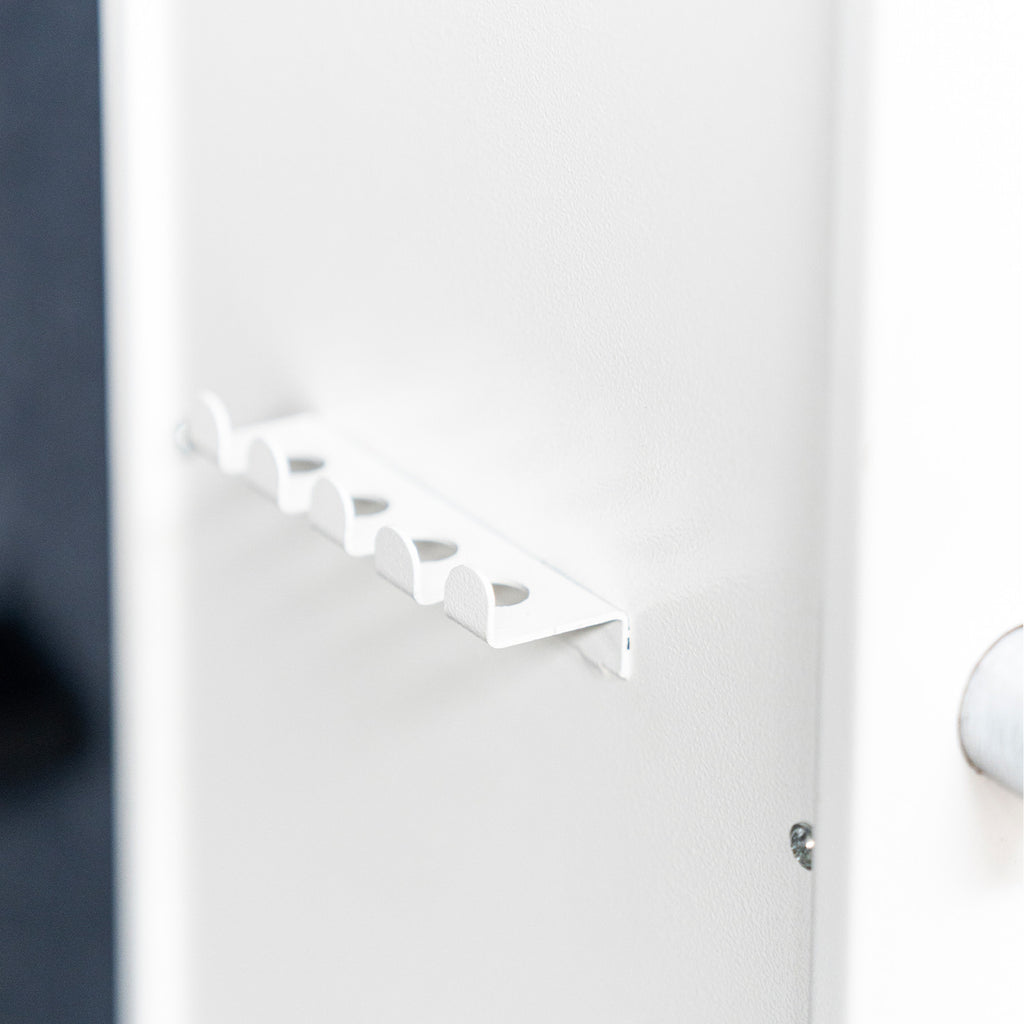 POHJOLAN URHEILUTARVIKE Asekaappi 5 Aseelle EN 14450, 146x35x35cm, Valkoinen