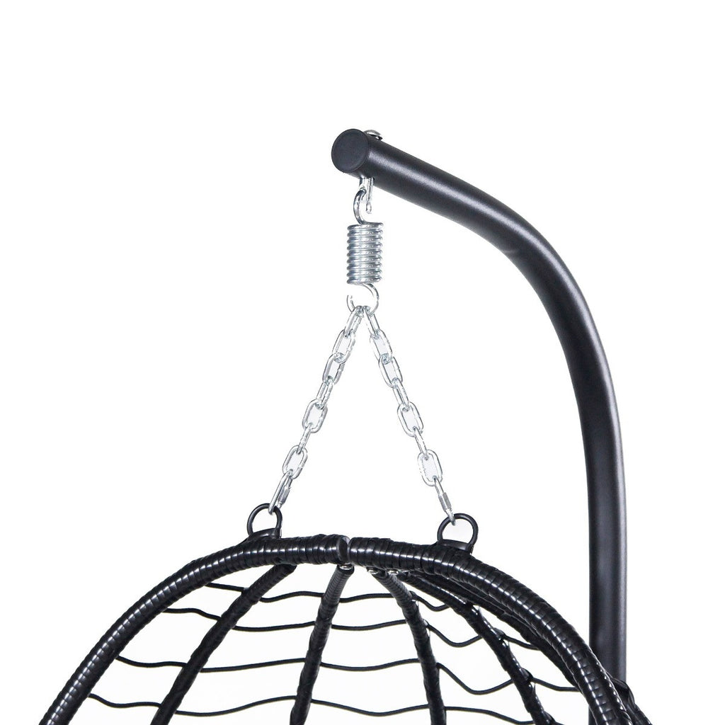 LYKKE RIIPPUTUOLI. MUSTA