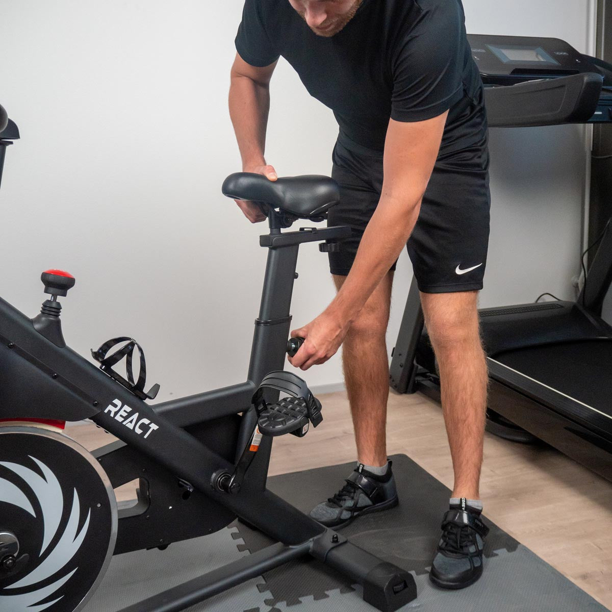 REACT SPINNINGPYÖRÄ 600