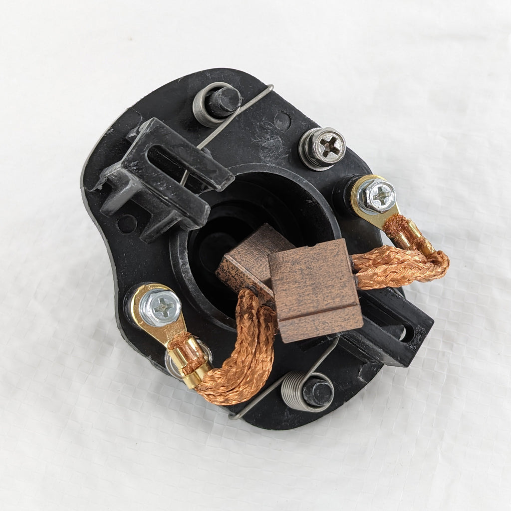 SEON Perämoottori 55-86LBS hiiliharjapidike