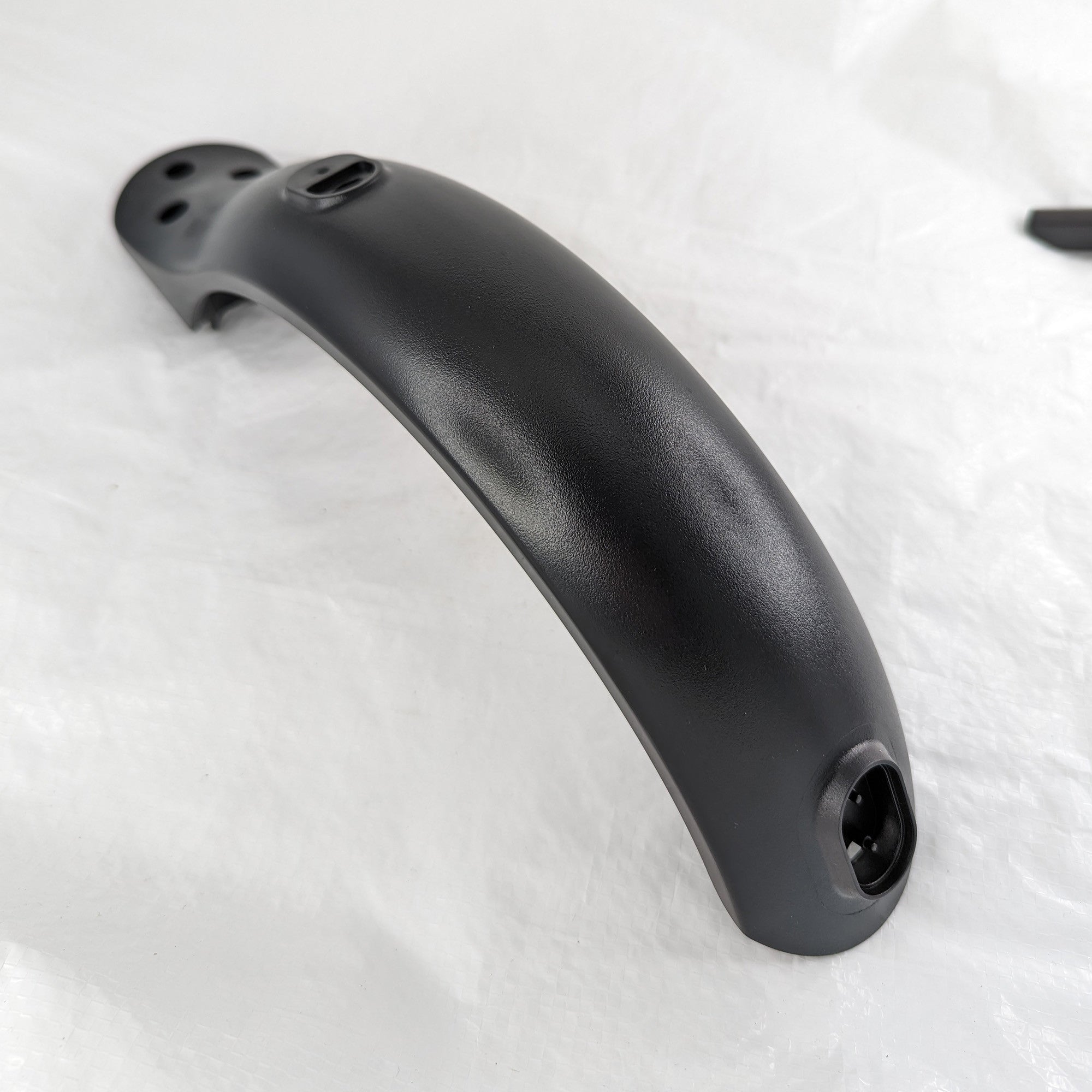 Sähköpotkulaudan takalokasuoja SEON X1