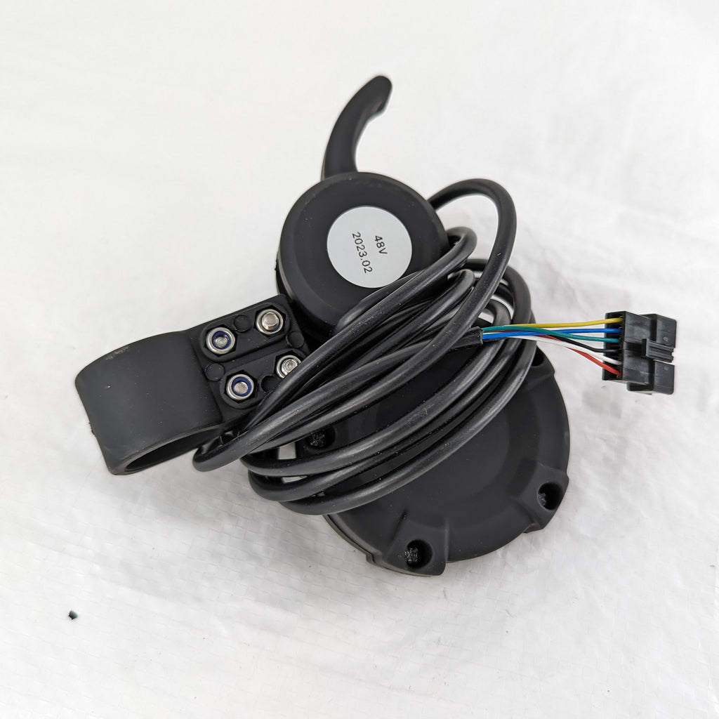 Sähköpotkulaudan näyttö