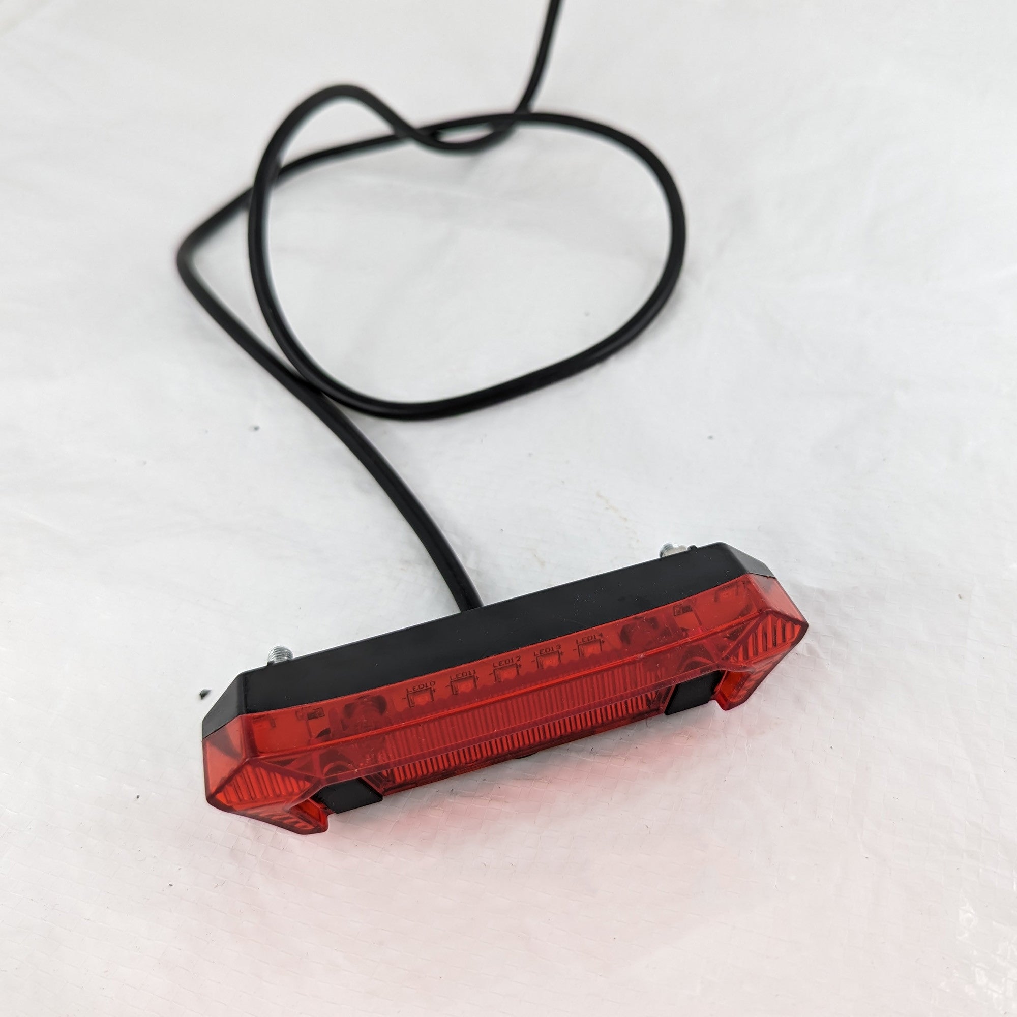 Sähköpotkulaudan takavalo