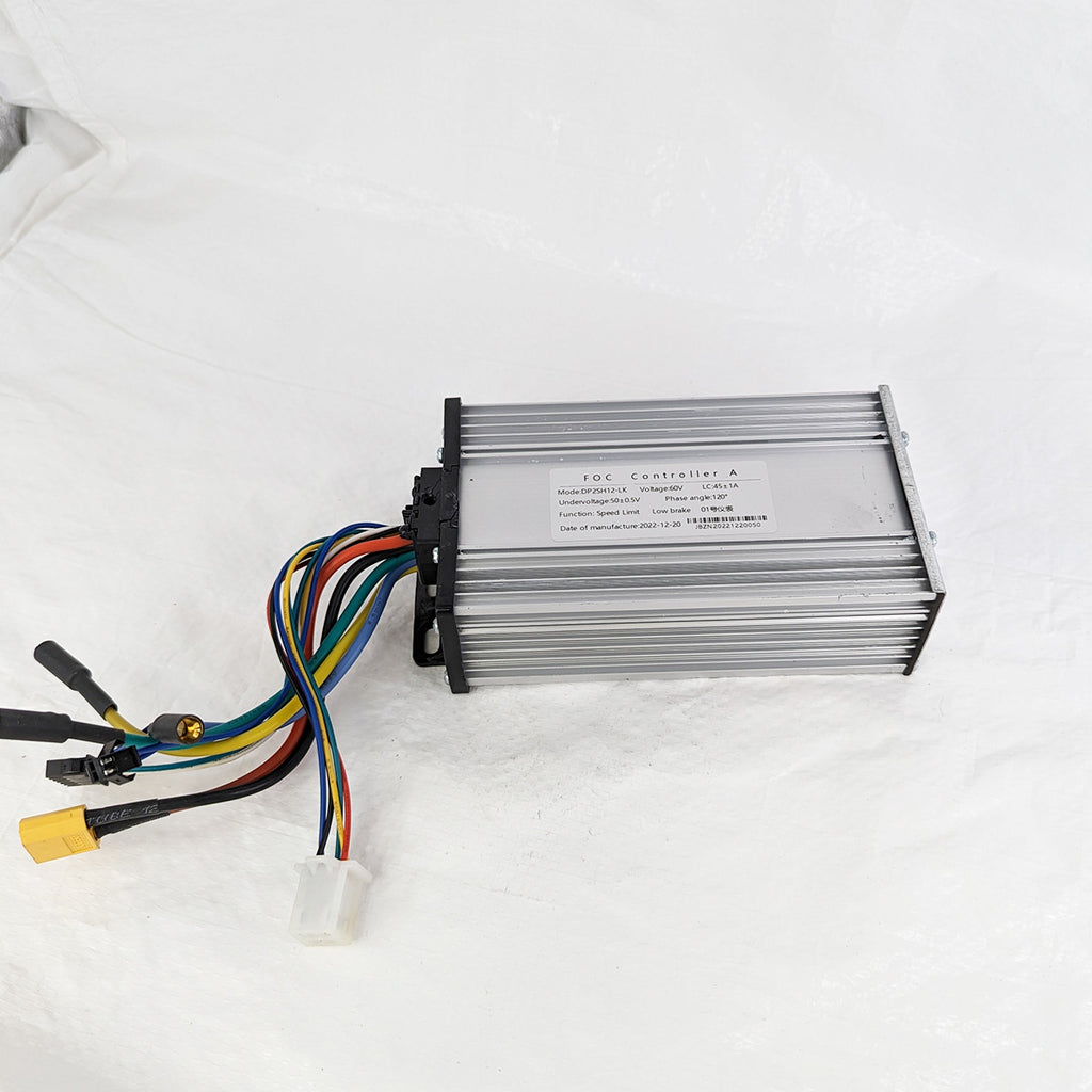 60V 45A Takamoottorinohjain A