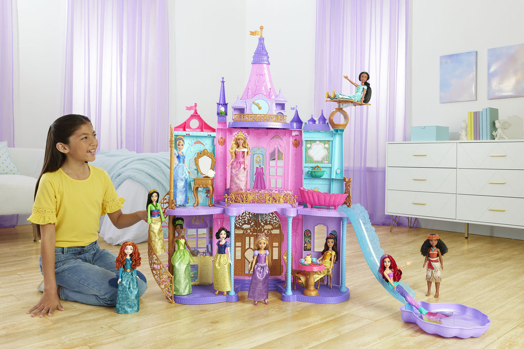 Disney Princess ROYAL ADVENTURES CASTLE Nukkekoti