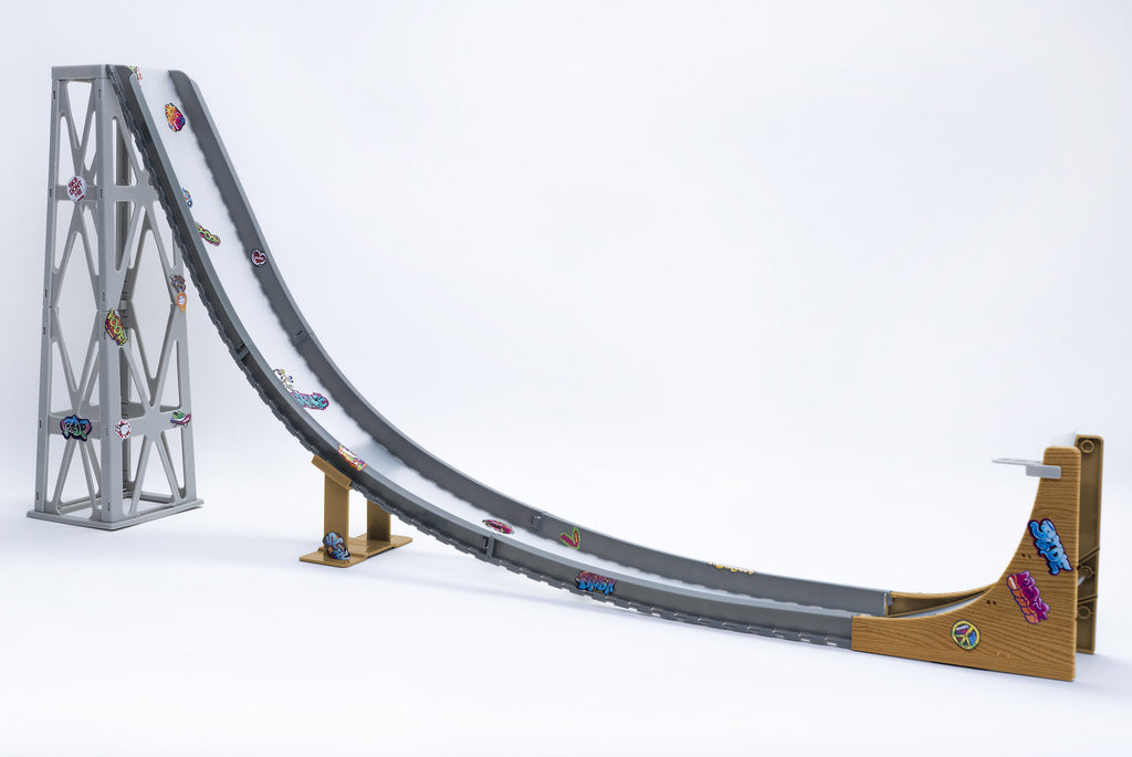 BONELESS BIG AIR MEGA RAMP