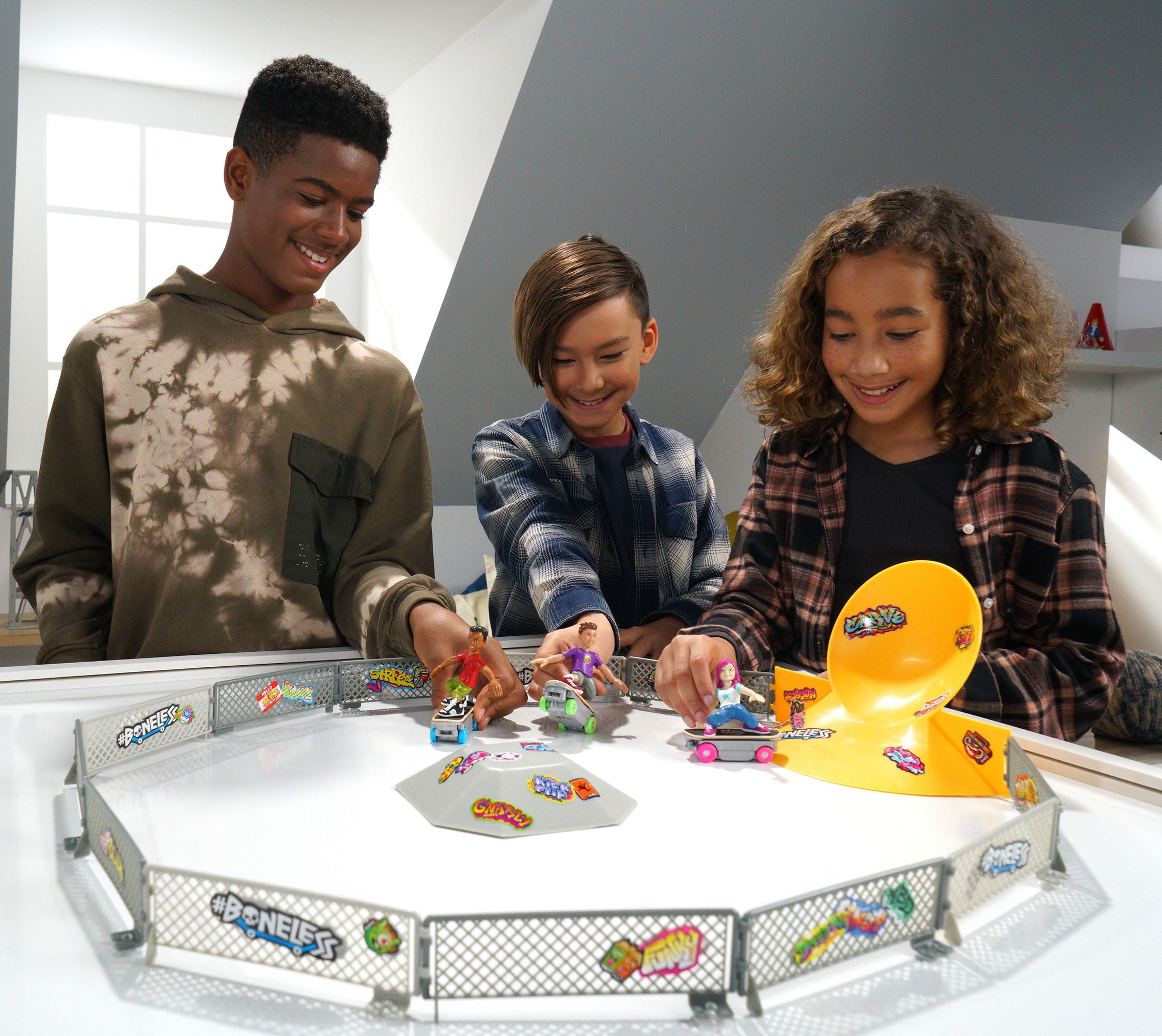 BONELESS SUPER STREET SK8PRK