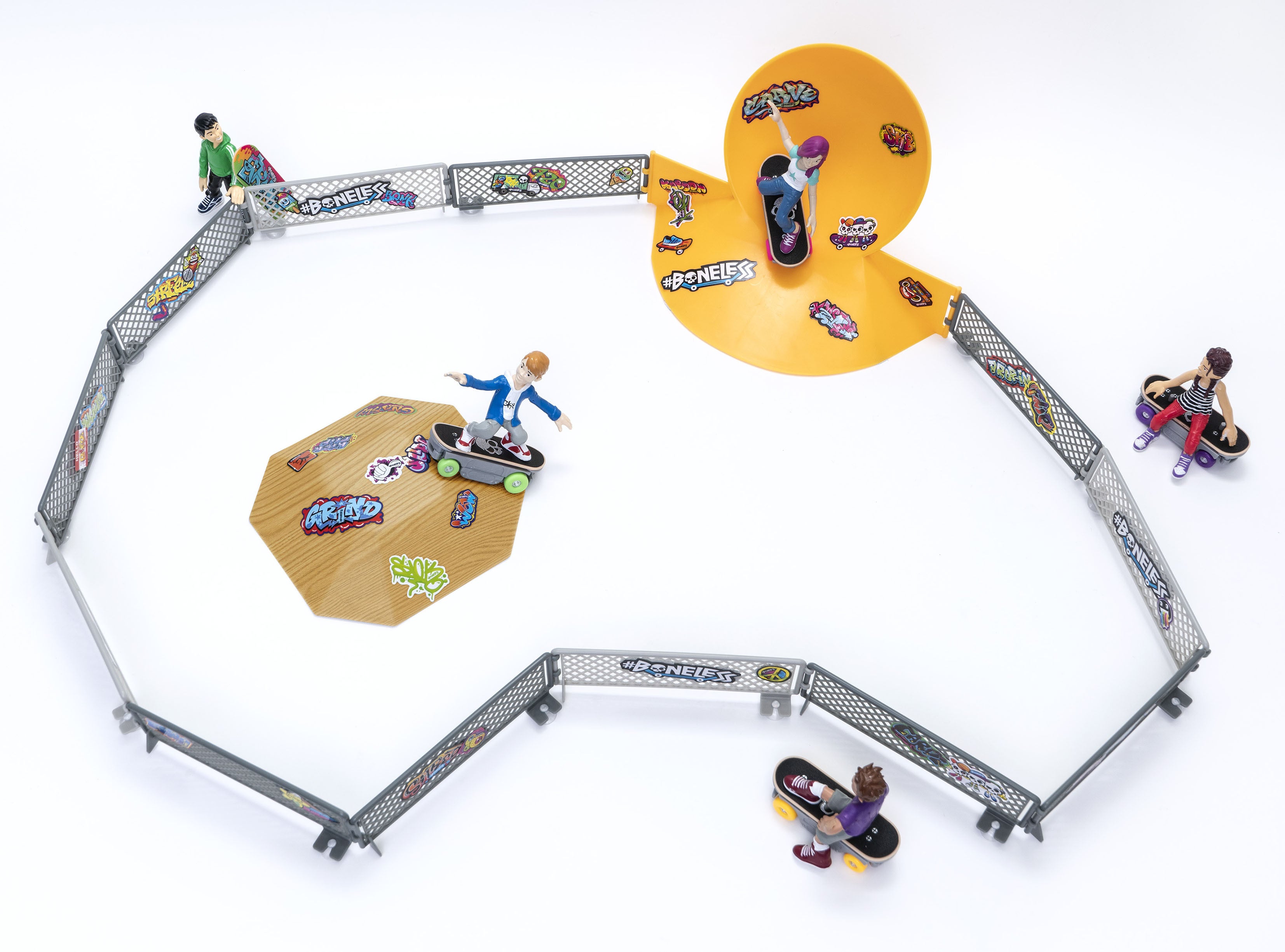 BONELESS SUPER STREET SK8PRK