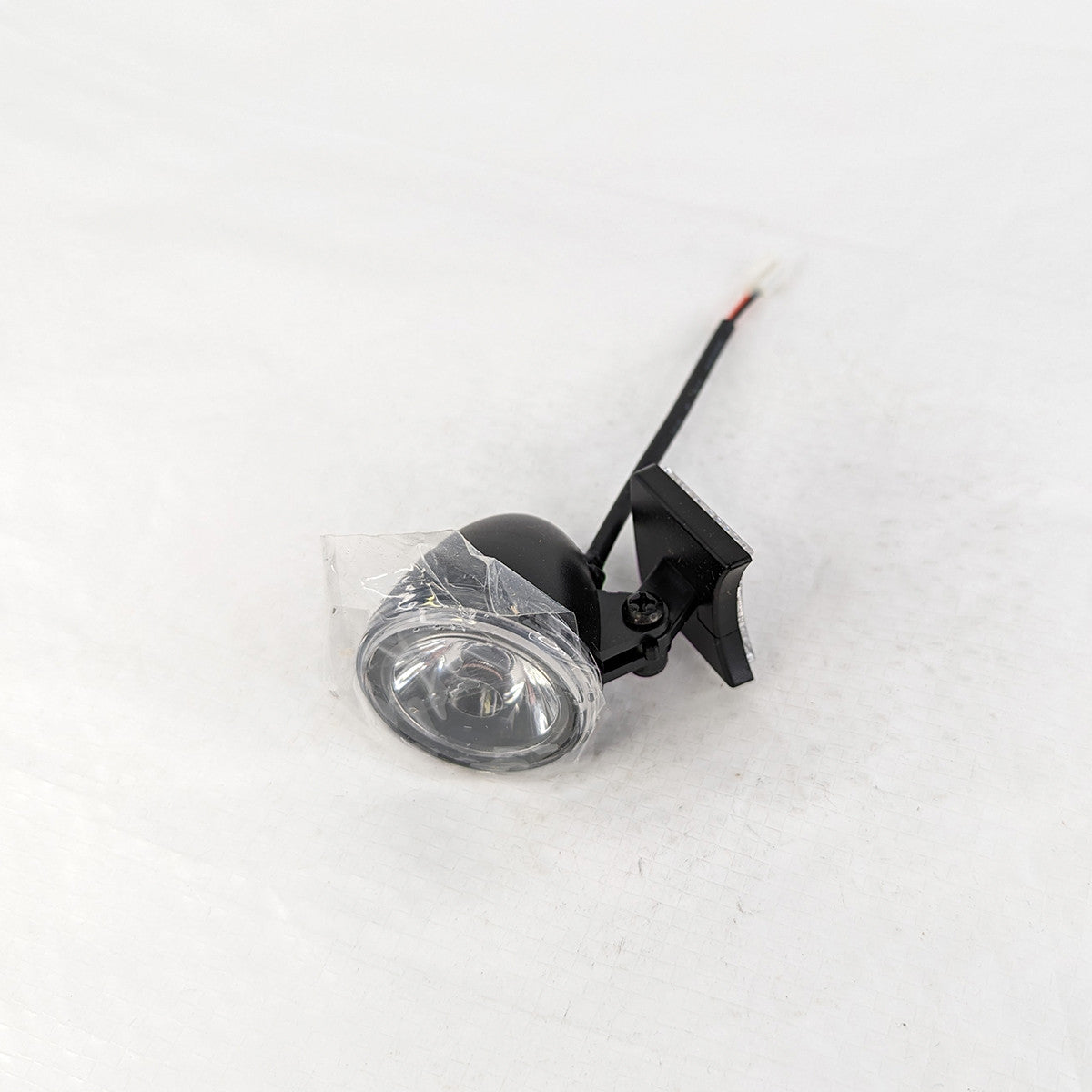 Sähköpotkulaudan etuvalo