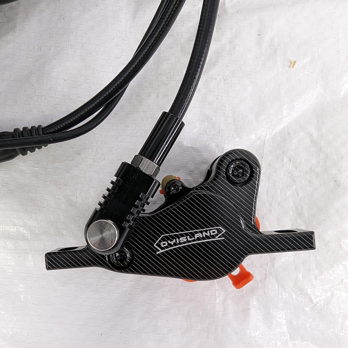 Sähköpotkulaudan etu- ja takajarrut