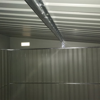 Verktygsbod i metall med borsttak, låsbara dubbeldörrar, 2,8 x 3,45 x 2,01 m, grå