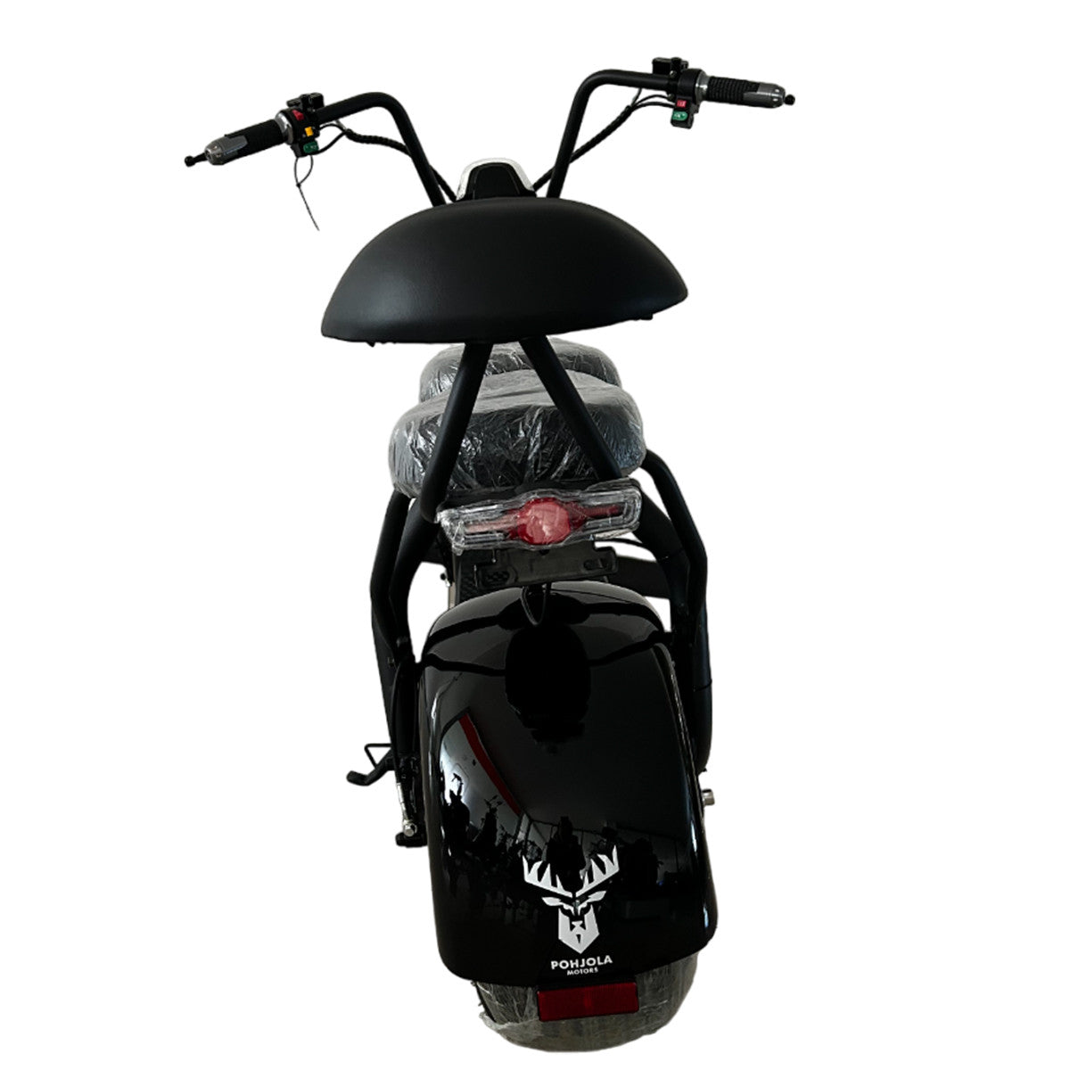 POHJOLA MOTORS Lisäistuin ja Jalkatapit Sähköskootteri 2.0 Premiumiin