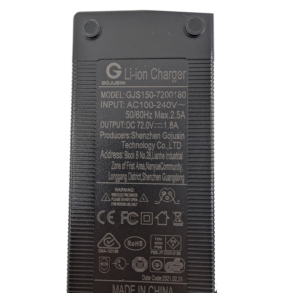 Sähköpotkulauta 72V Laturi