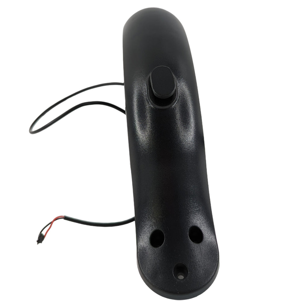 Sähköpotkulaudan Takalokasuoja valolla