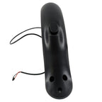 Sähköpotkulaudan Takalokasuoja valolla