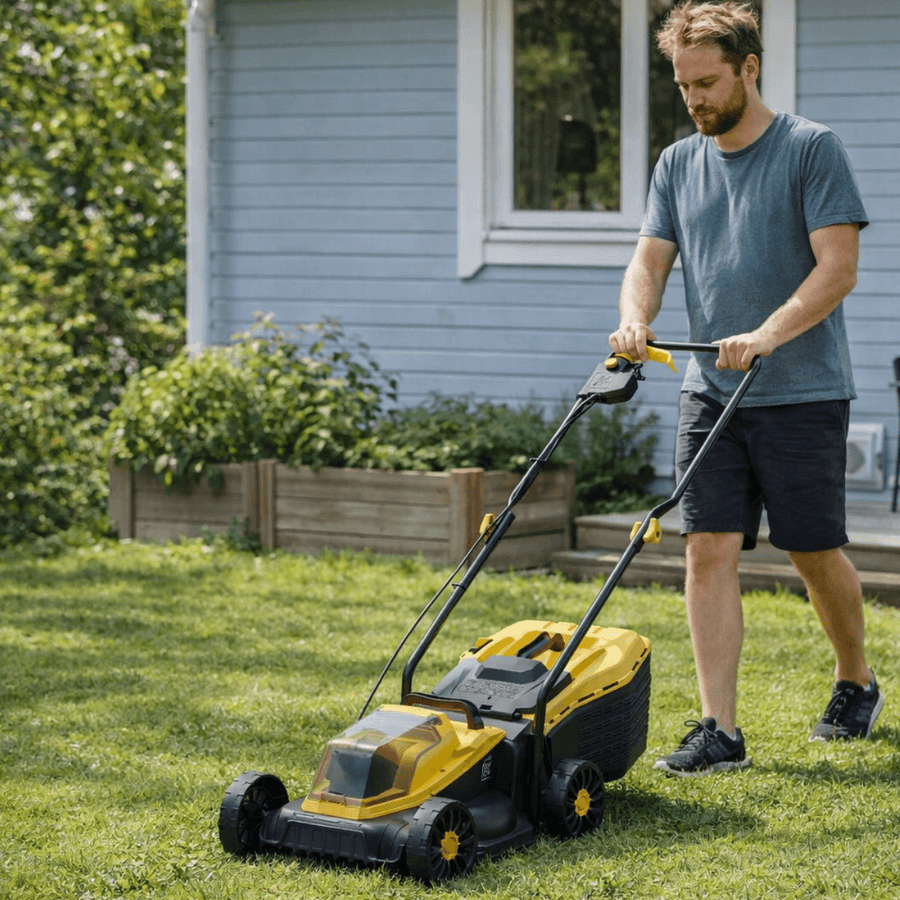 Akkuruohonleikkuri 32 cm + akku 4ah ja laturi– 20V, harjaton moottori, 30 l keruusäiliö
