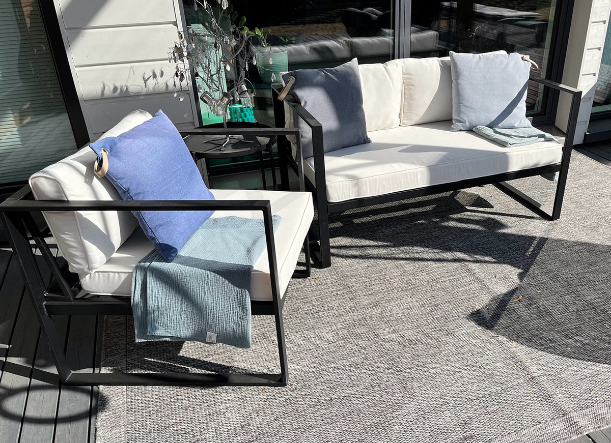 Trädgårdsstol med armstöd 70 x 75 cm – 10 cm stoppning, stålram, svart/ljusbeige