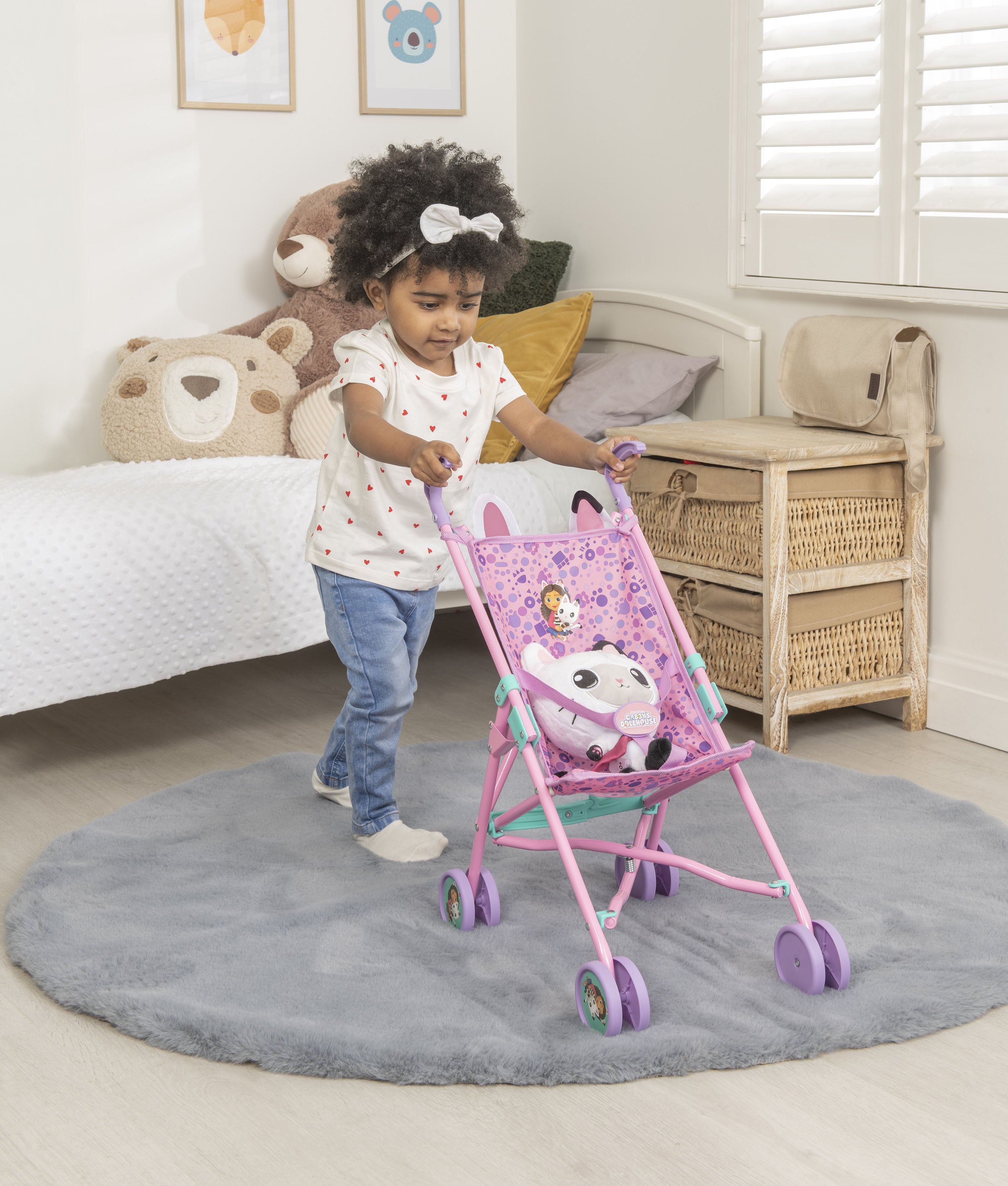 Gabbyn nukketalo -sateenvarjorattaat