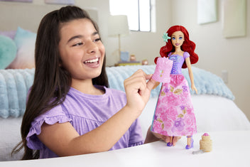 DISNEY PRINCESS FASHION REVEAL ARIEL