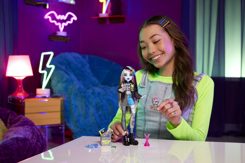 MONSTER HIGH FRANKIE STEIN