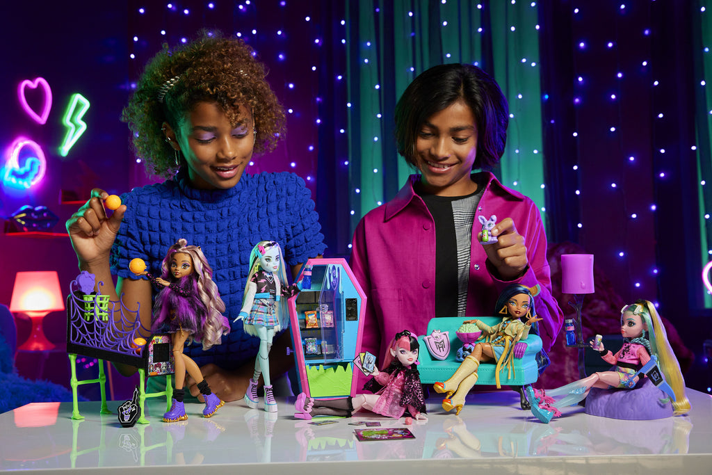 MONSTER HIGH STUDENT LOUNGE -LEIKKISETTI