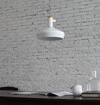 Mumoon kattovalaisin Eara mattavalkoinen