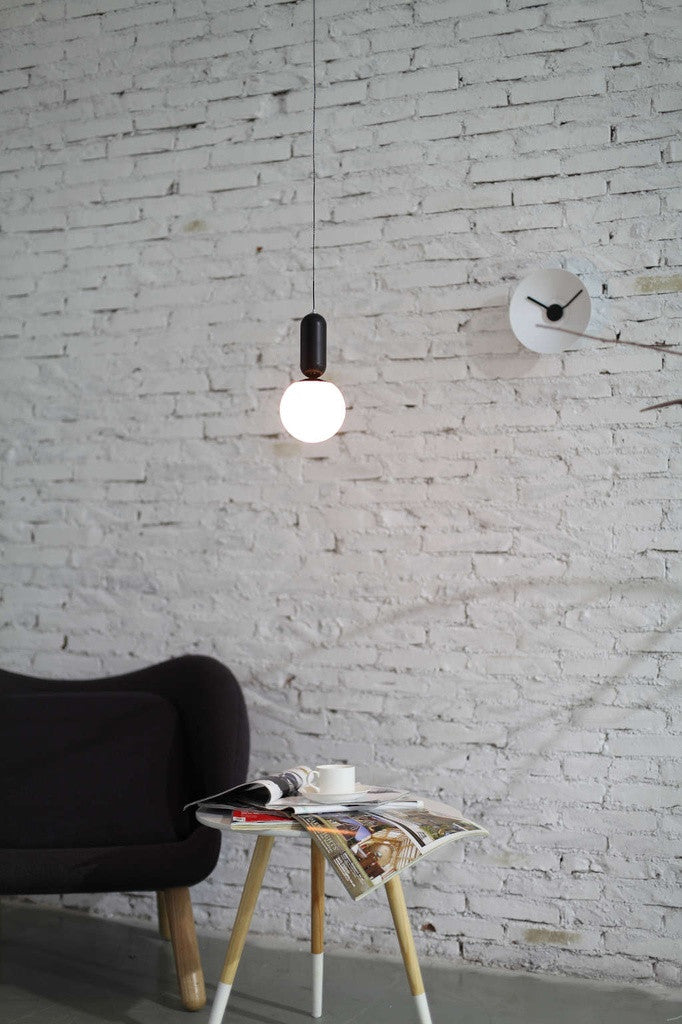 Mumoon kattovalaisin Glob 1 mattamusta