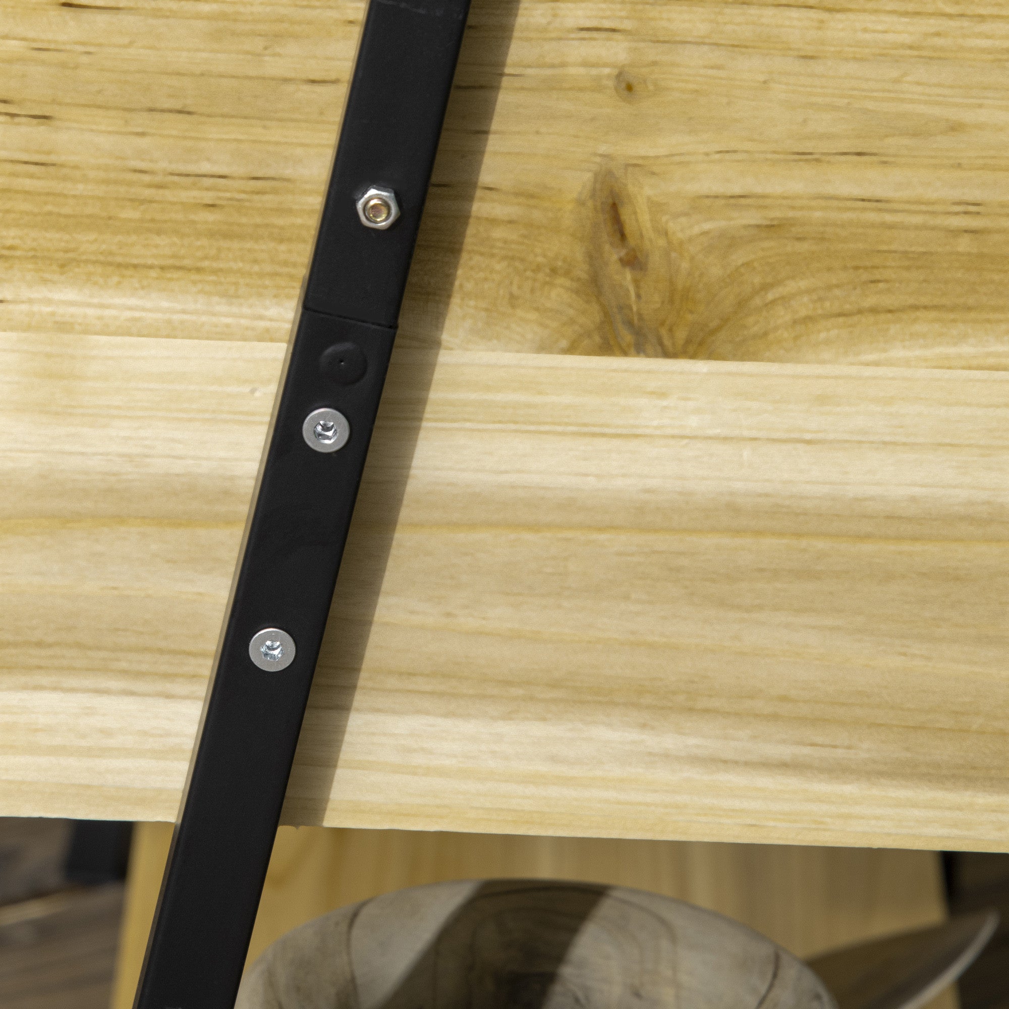 Korotettu Istutuslaatikko Säleiköllä 80 cm x 30 cm x 125 cm Musta / Natural