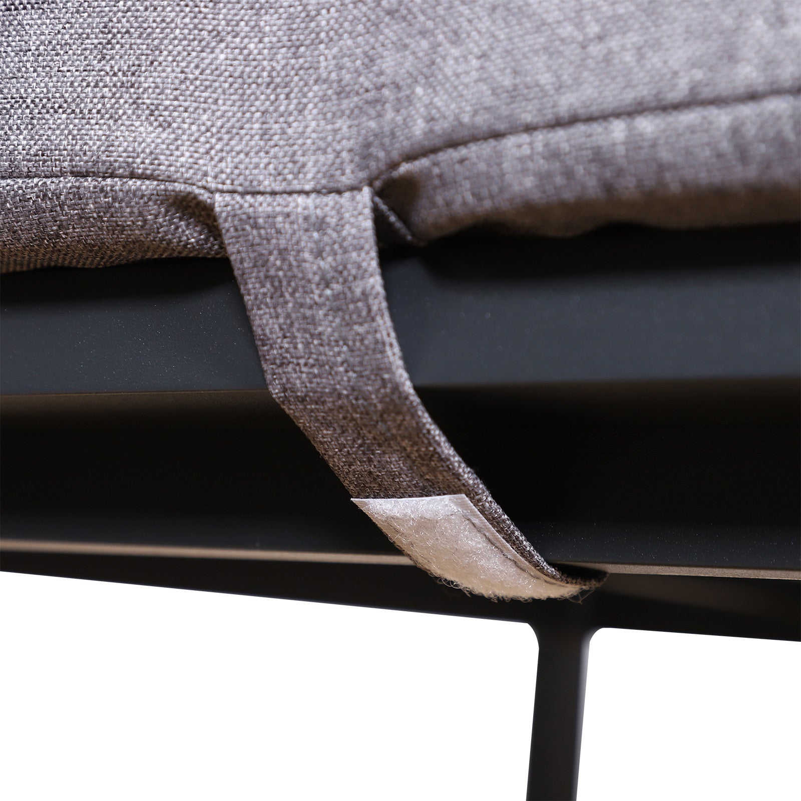 4-Osainen Ulkosohvaryhmä, Harmaa