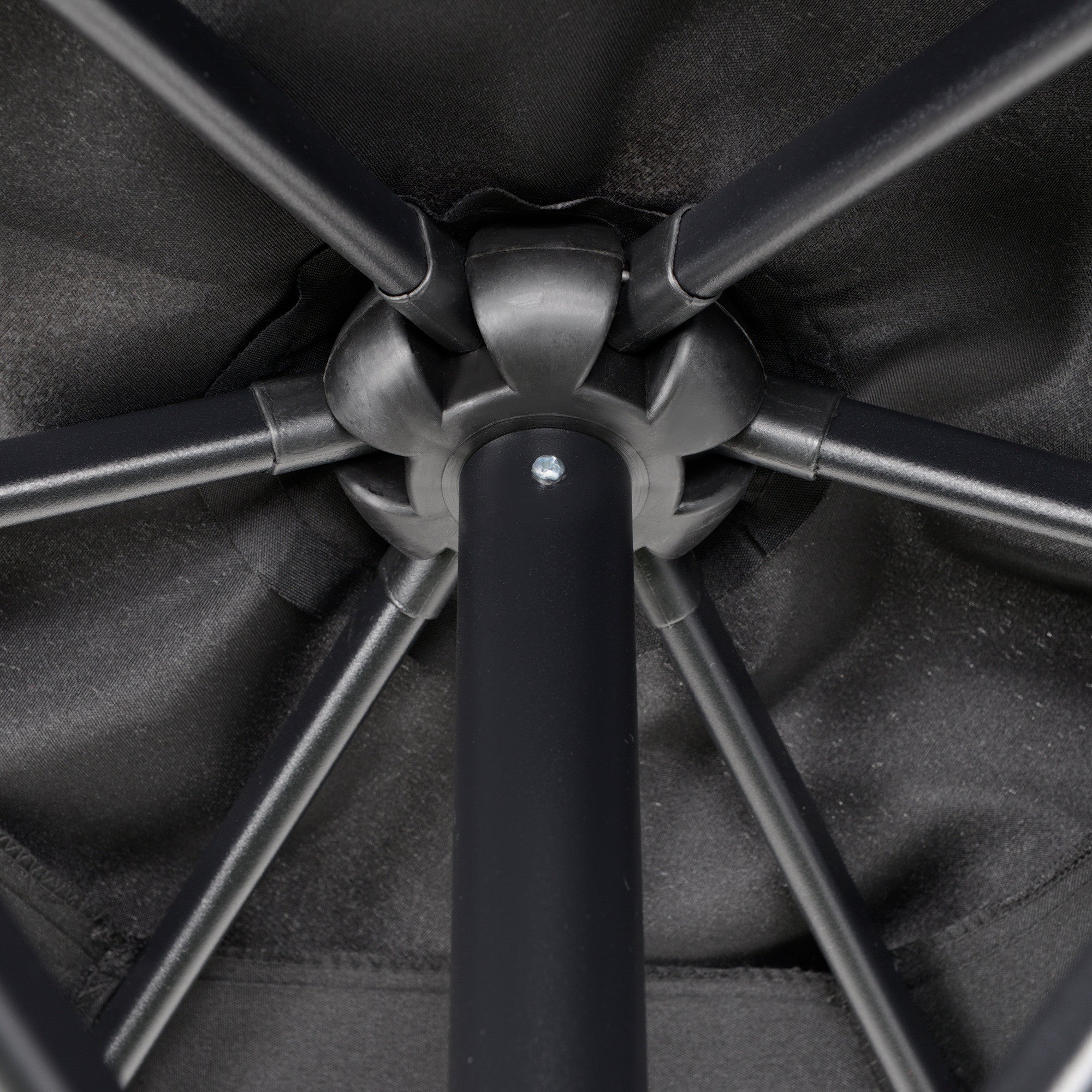 Aurinkovarjo 196cm, Musta