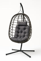 ILARI Riipputuoli / Korituoli Telineellä ja Jalustalla, Polyrottinki, Musta